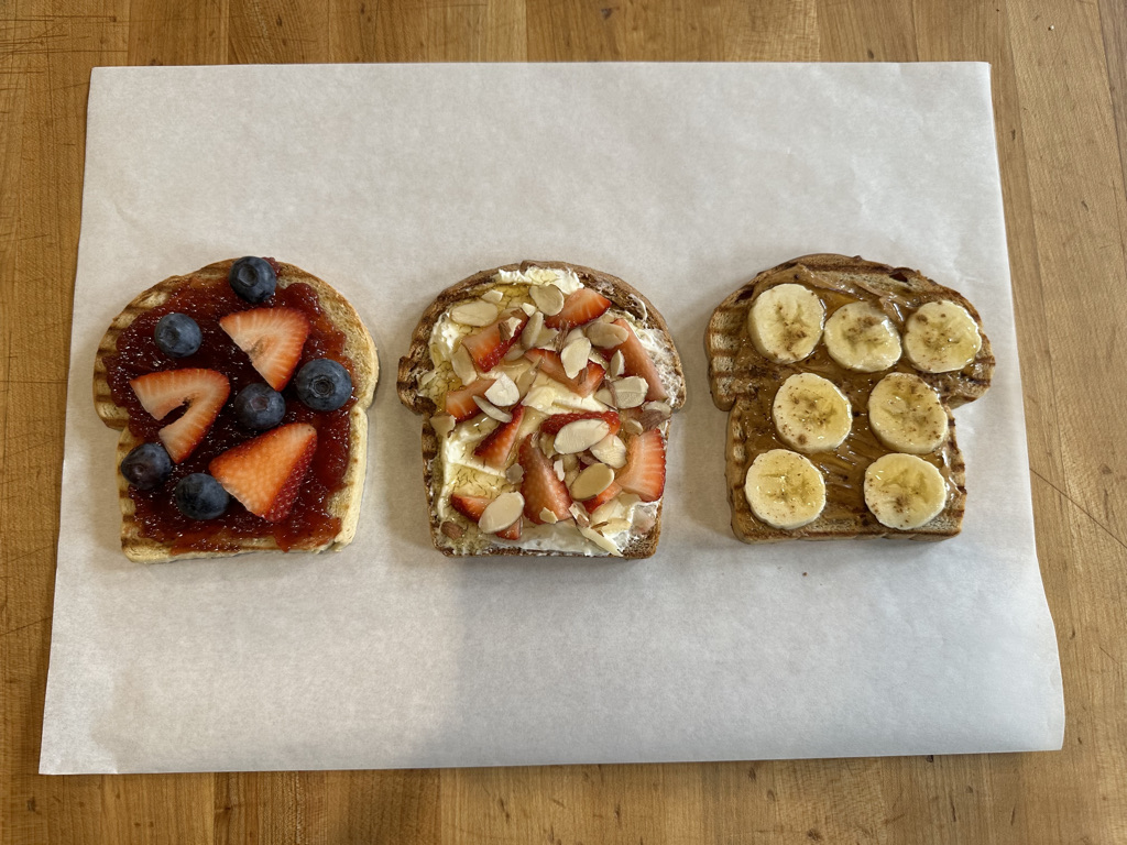 Berry Toast